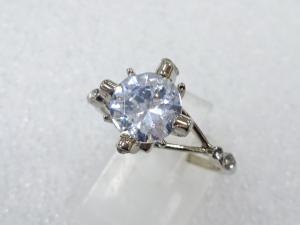 クリスタル　指輪(18号)